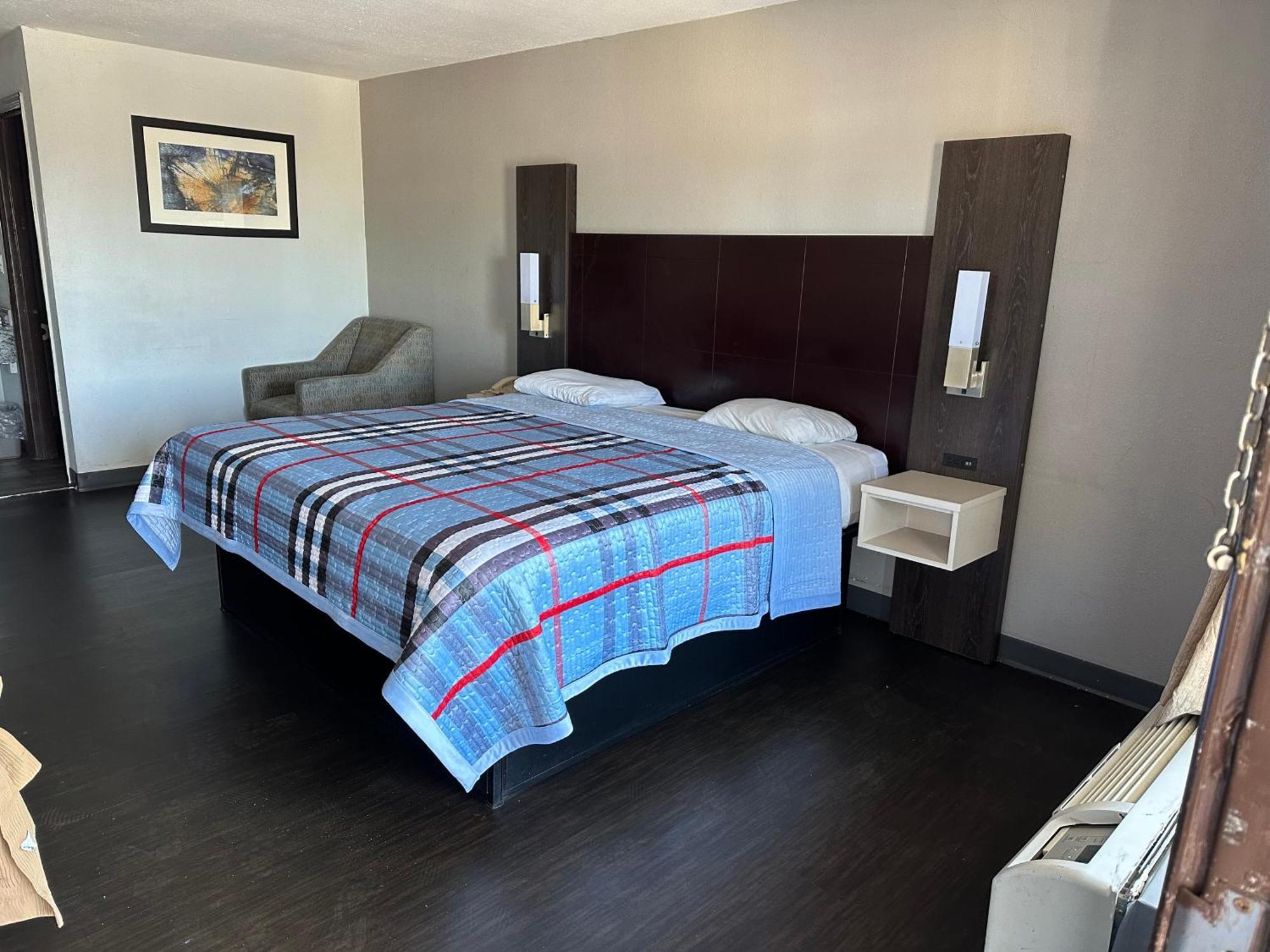 Scottish Inn Augusta Luaran gambar