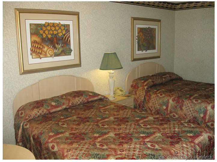 Scottish Inn Augusta Bilik gambar