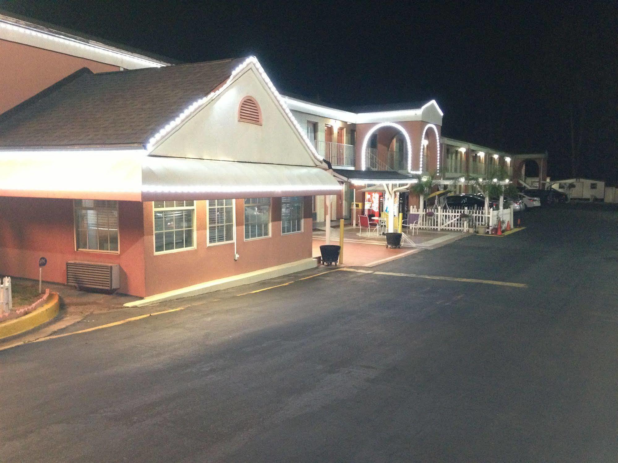 Scottish Inn Augusta Luaran gambar