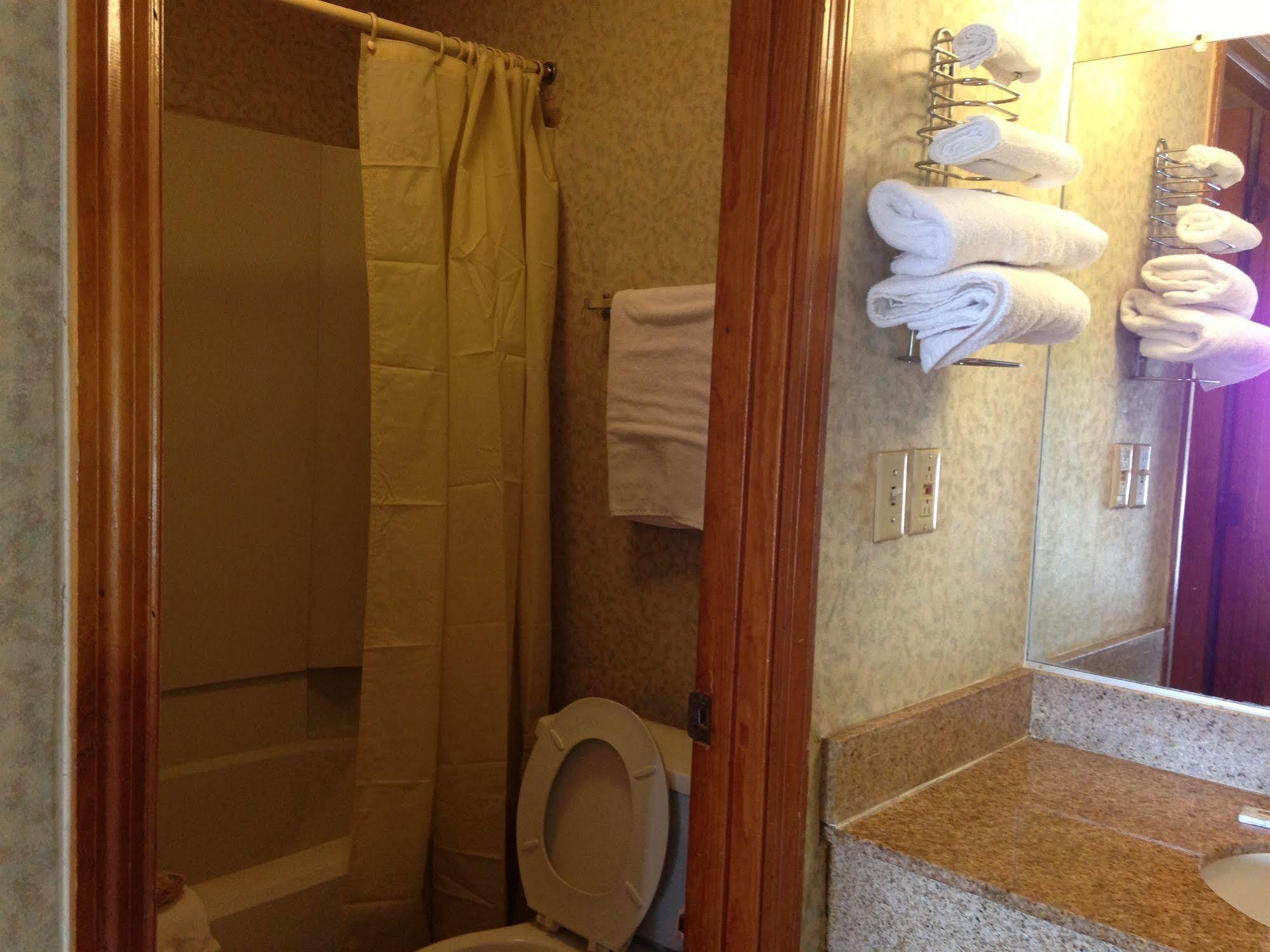 Scottish Inn Augusta Luaran gambar