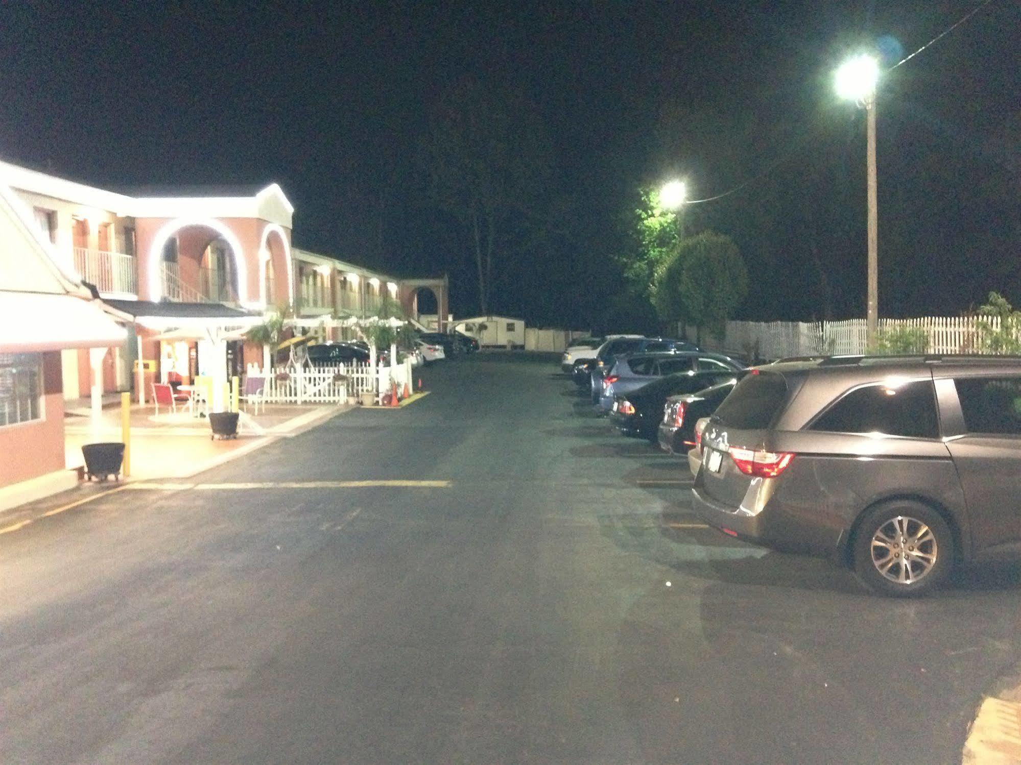 Scottish Inn Augusta Luaran gambar
