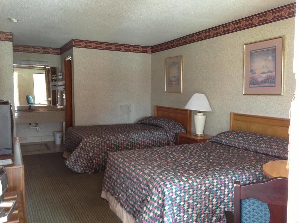 Scottish Inn Augusta Luaran gambar